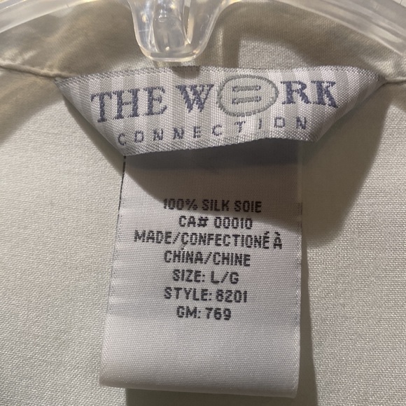 The Work Connection 100% silk blouse Size L - Picture 5 of 7